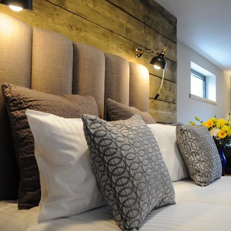 The Corran Motel ออนิค ภายนอก รูปภาพ