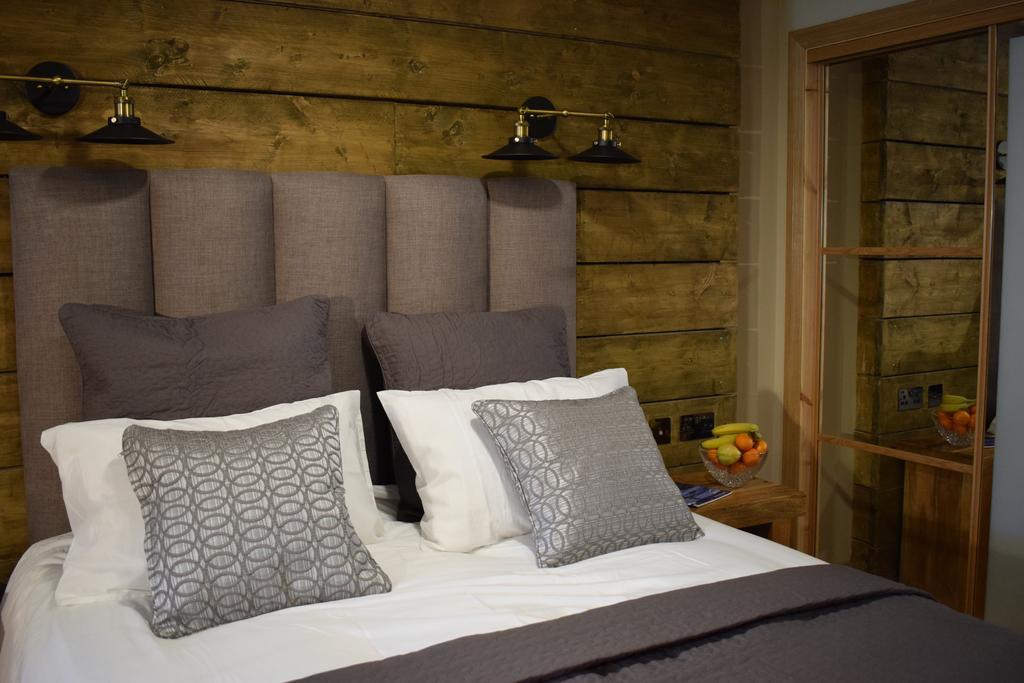 The Corran Motel ออนิค ภายนอก รูปภาพ