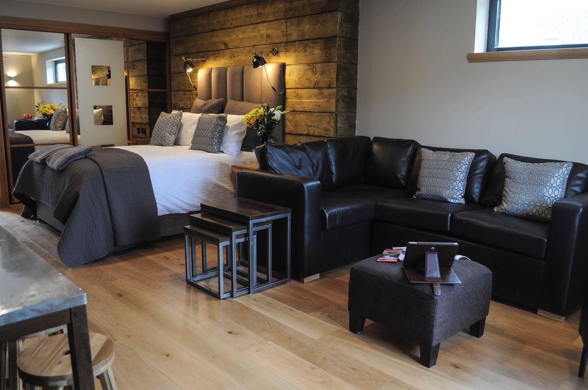 The Corran Motel ออนิค ภายนอก รูปภาพ