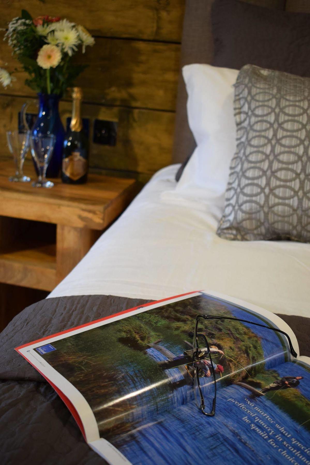The Corran Motel ออนิค ภายนอก รูปภาพ
